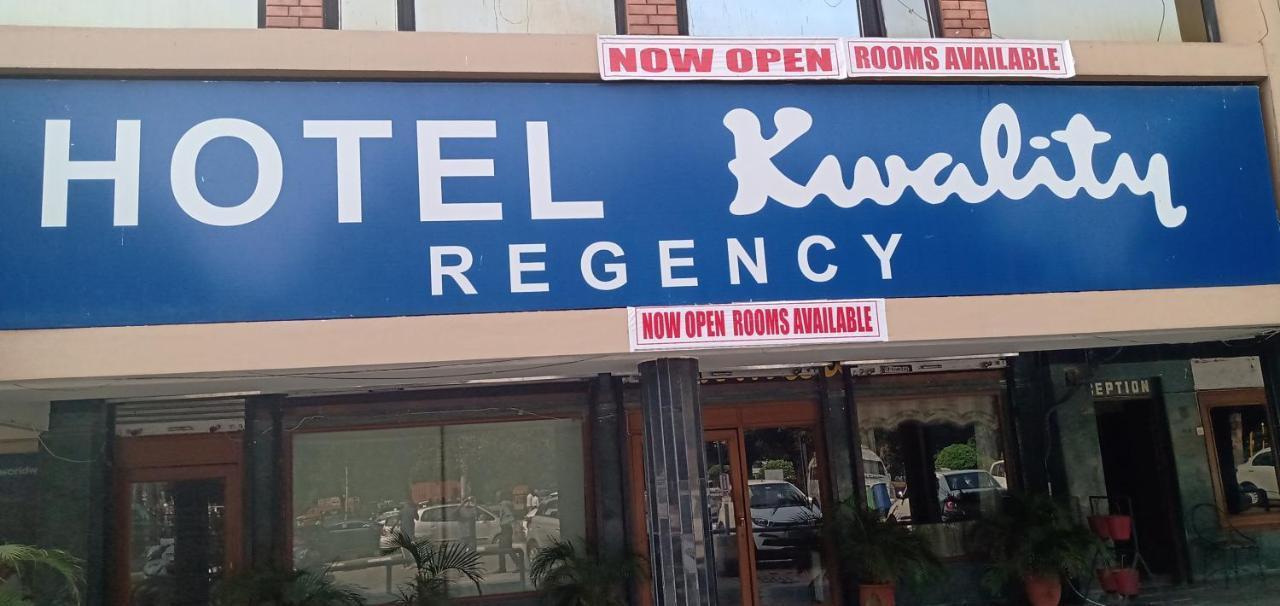 Fabexpress Kwality Regency Hotel Chandigarh Exterior photo